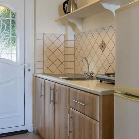 Konukevi Pansion L'antic 3*