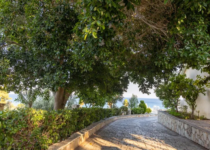 Pansion L'antic Koroni (Messinia)