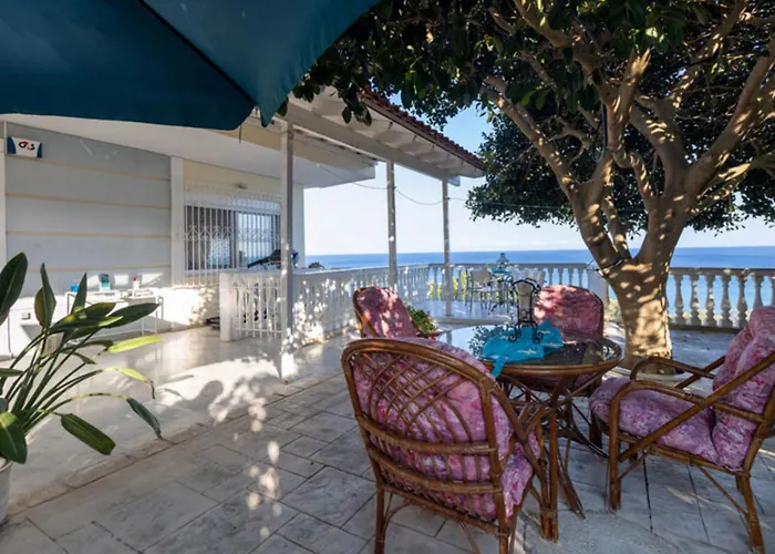 Pansion L'antic Casa de hóspedes