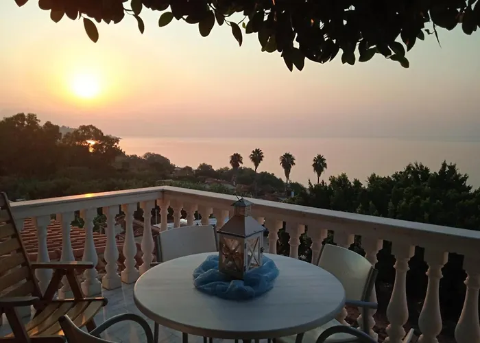 Pansion L'antic Casa de hóspedes 3*