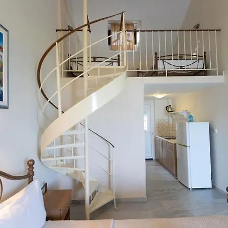 Πανσιόν Pansion L'antic Koróni