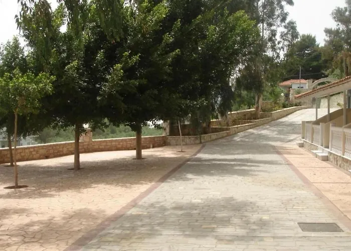 בית הארחה Pansion L'antic Koróni