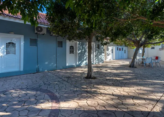 Pansion L'antic 3* Koróni