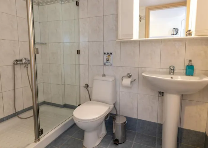 Pansion L'antic בית הארחה